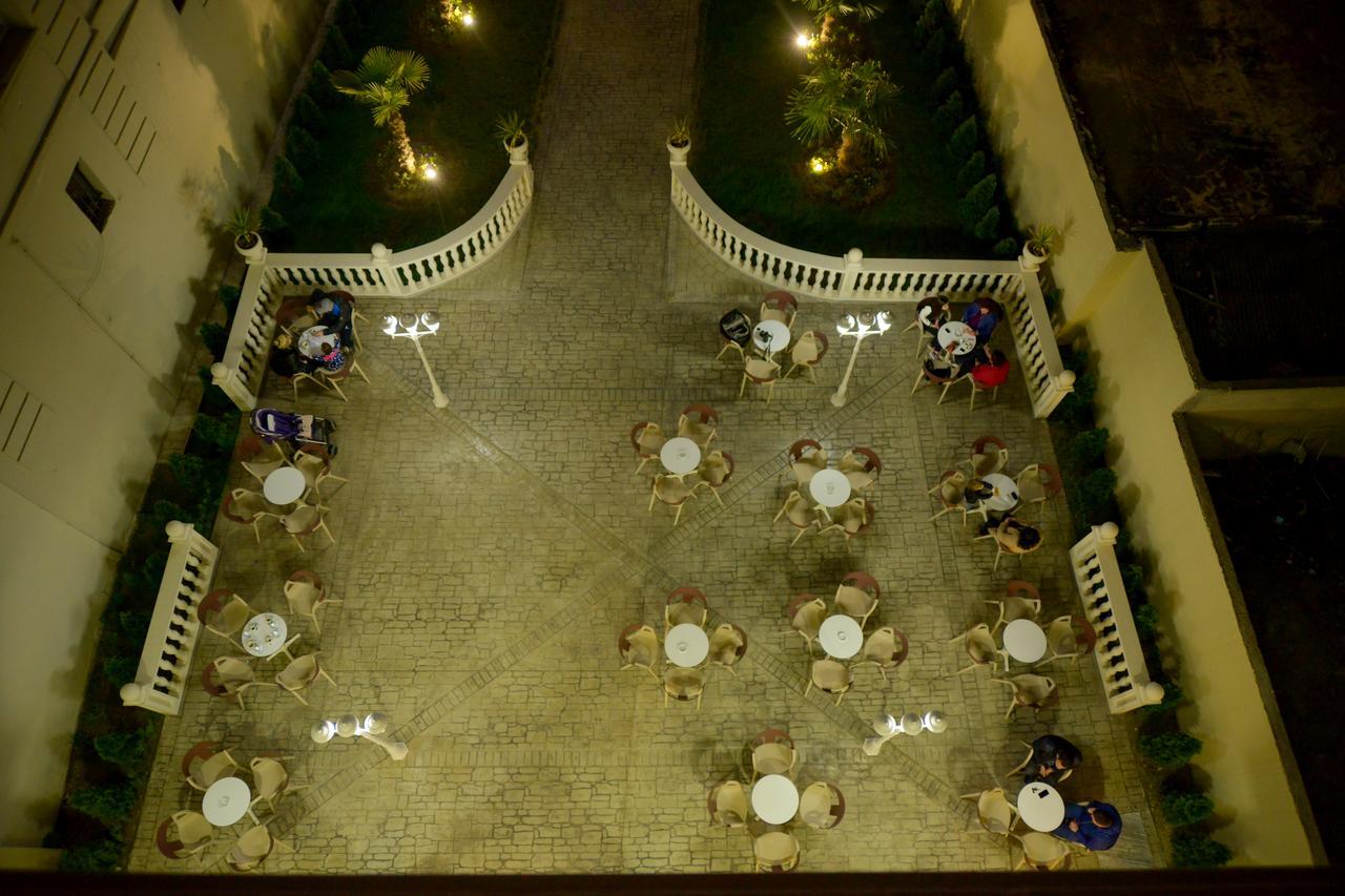 Hotel Vila Imperial Elbasan Exteriör bild