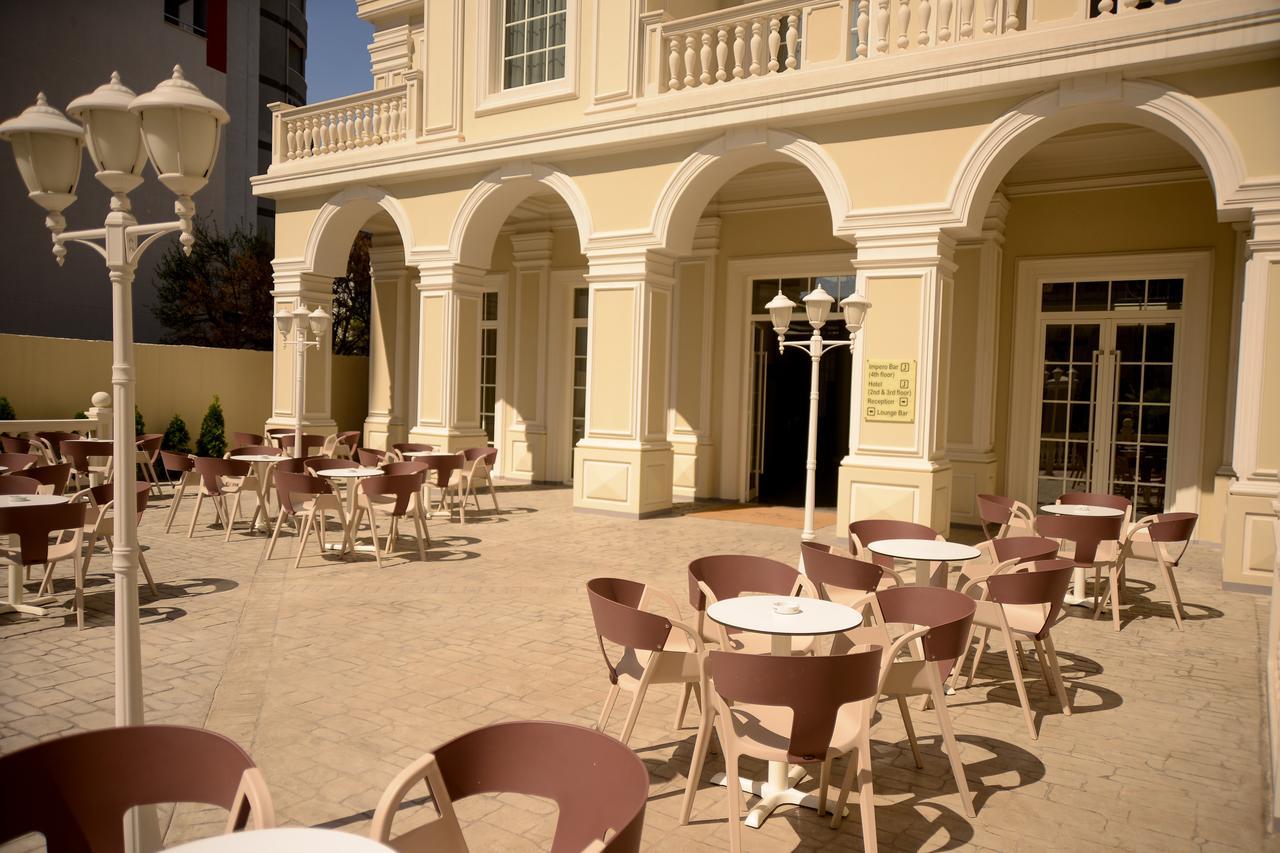 Hotel Vila Imperial Elbasan Exteriör bild